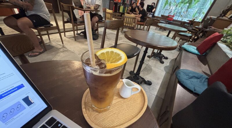 ベトナム・ダナンおすすめノマドカフェ「Lu Coffee」のオレンジ珈琲